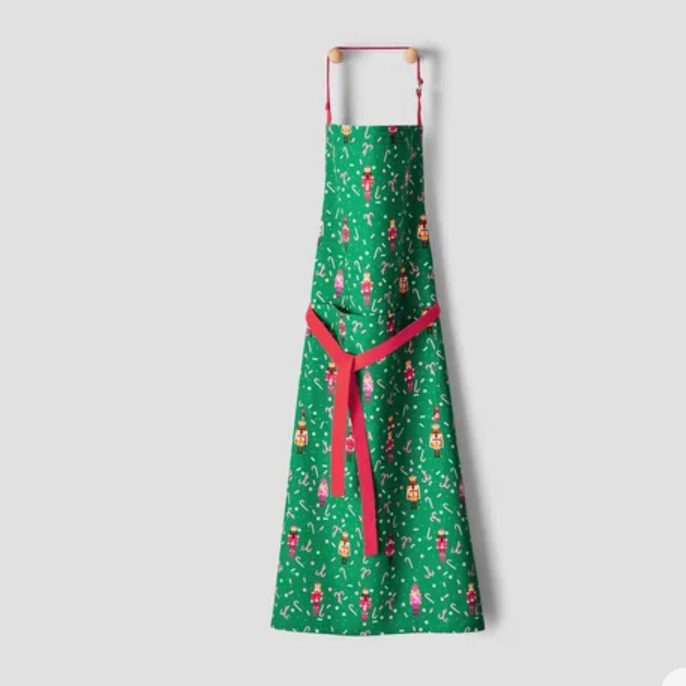 Sur La Table NWT Christmas Nutcracker Apron